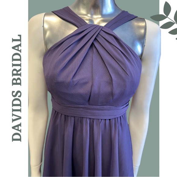 🛍️3/$40 David’s Bridal Purple Chiffon Halter Dresss Lined V Back Strap Size 2 - Picture 3 of 6